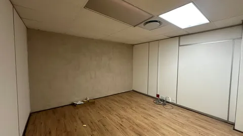 WhatsApp Image 2025-09-19 at 13.16.06-3.